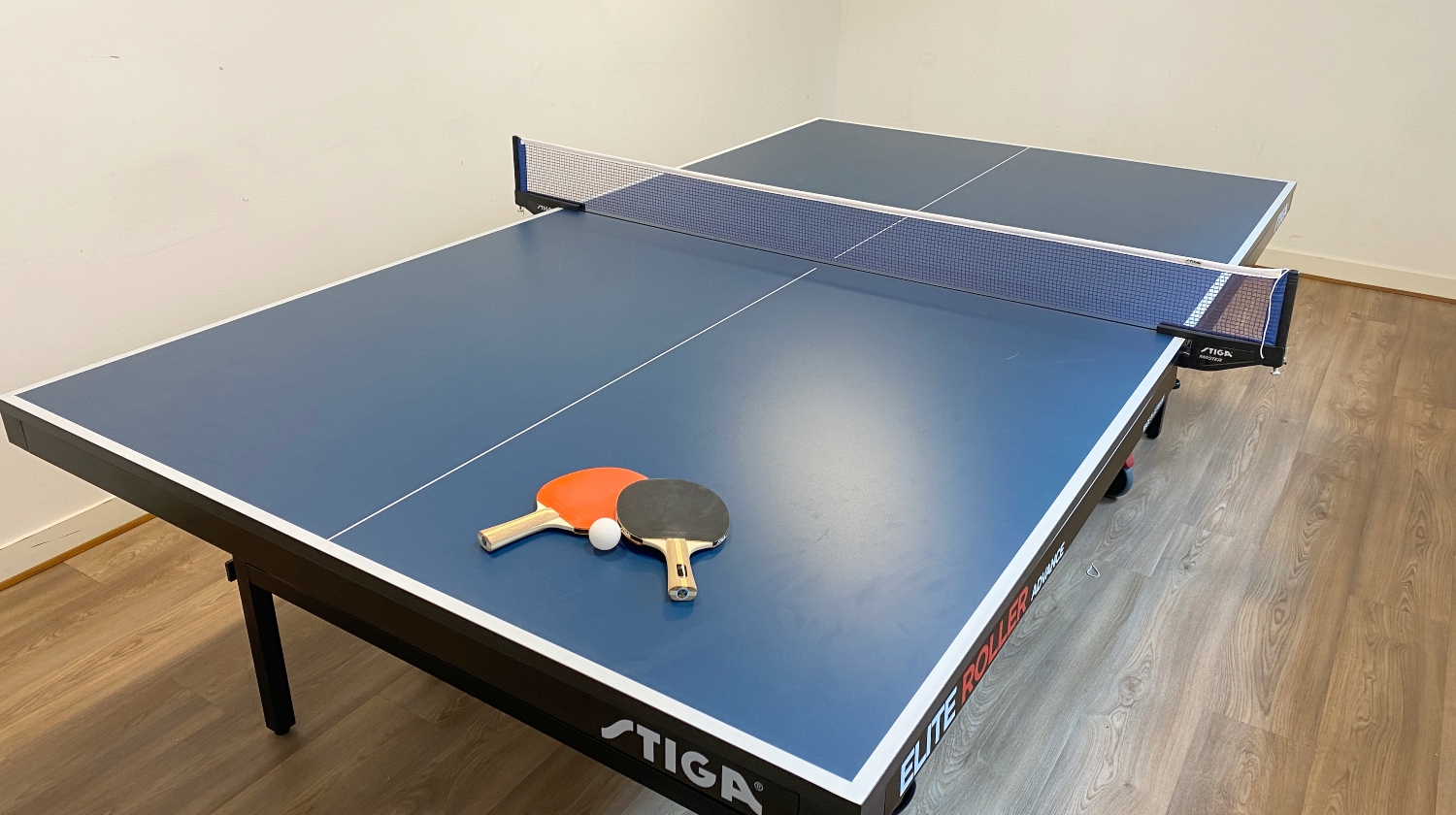 Blue ping pong table
